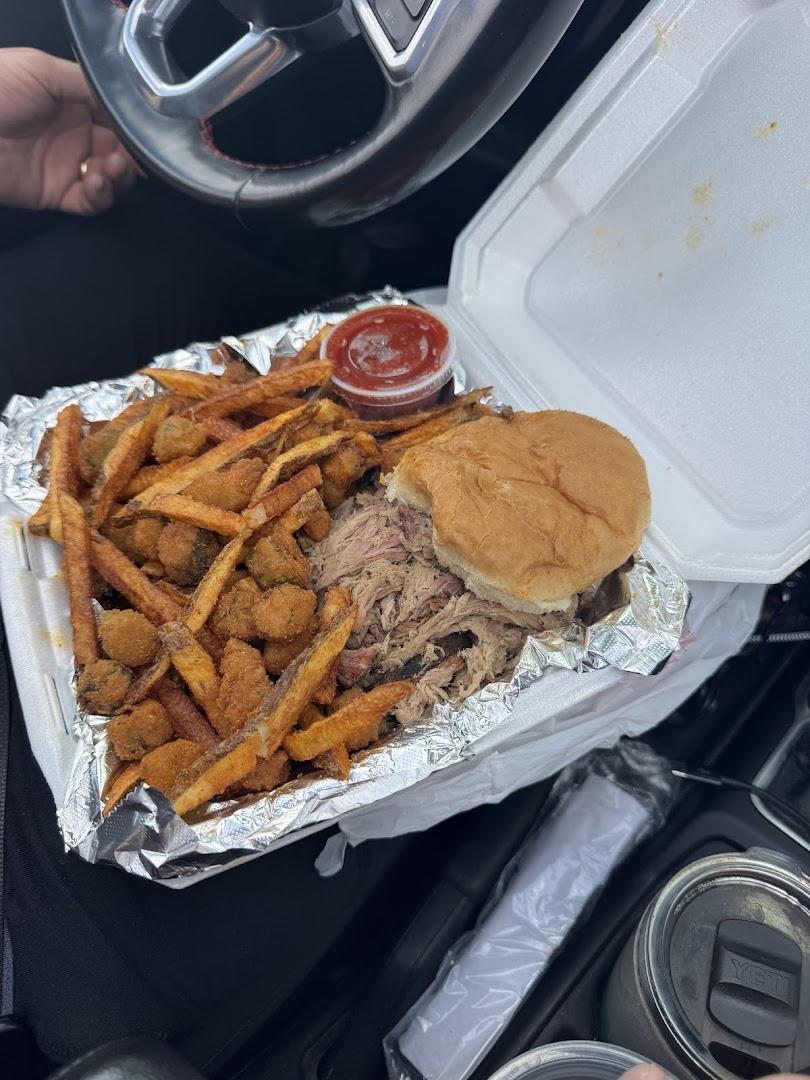 Smokin' Butts BBQ