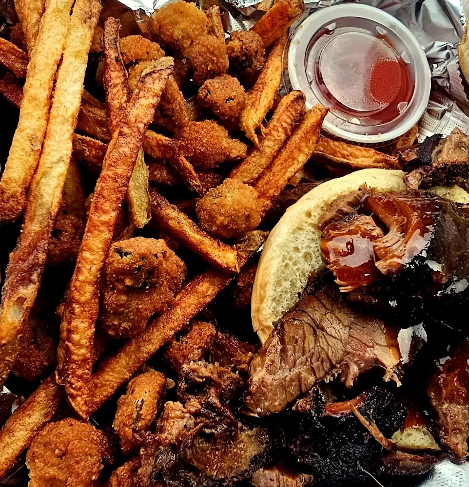 Pulled Pork Sandwich and Fried Sides